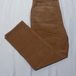 New with tags corduroy high rise straight leg pants.